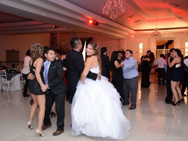 La boda de Carlos y Elena en Monterrey, Nuevo León 34