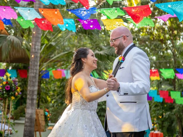 La boda de Joshua y Paulina en Bahía de Banderas, Nayarit 15
