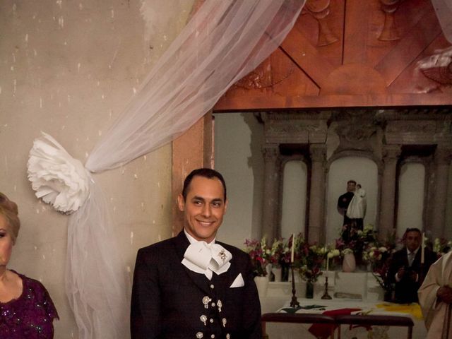 La boda de Miguel y Lorena en León, Guanajuato 21