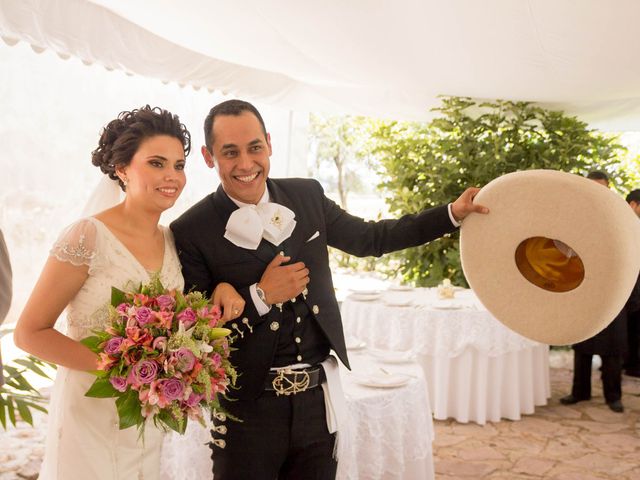 La boda de Miguel y Lorena en León, Guanajuato 27