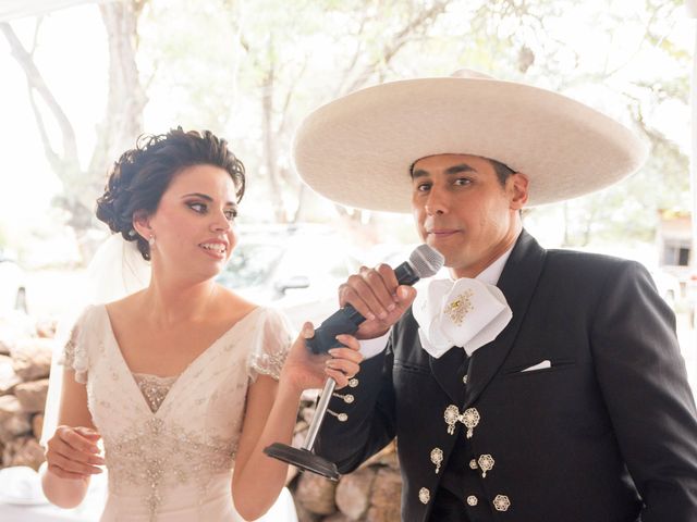 La boda de Miguel y Lorena en León, Guanajuato 30