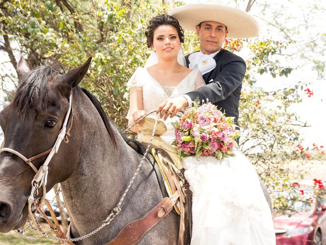 La boda de Miguel y Lorena en León, Guanajuato 45