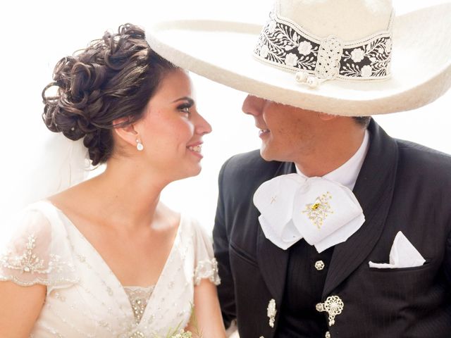 La boda de Miguel y Lorena en León, Guanajuato 1