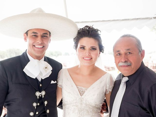 La boda de Miguel y Lorena en León, Guanajuato 65