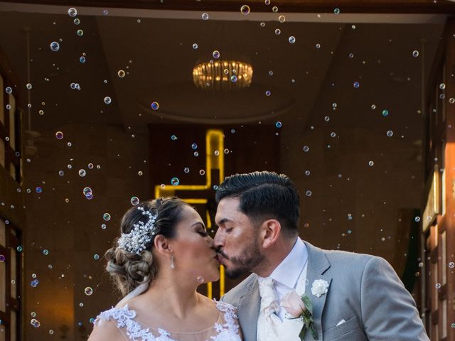 La boda de Álex y Laura en Manzanillo, Colima 13