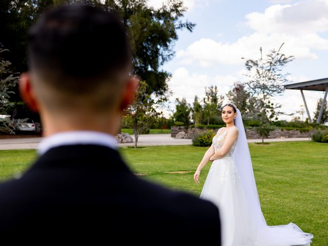 La boda de Erick y Alejandra en Morelia, Michoacán 17