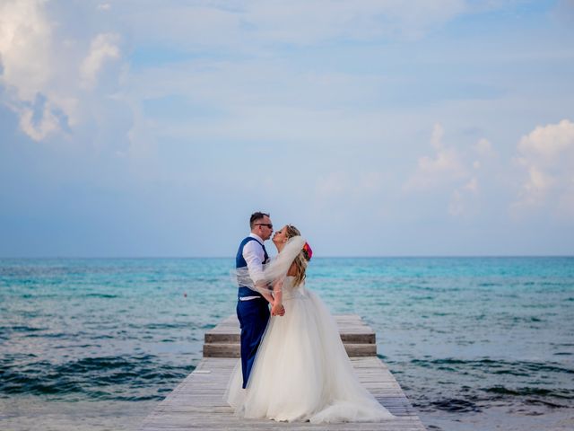 La boda de David y Samantha en Cancún, Quintana Roo 45