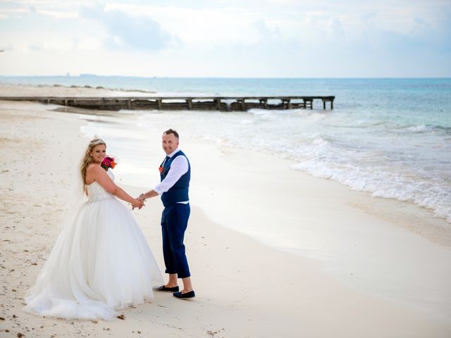 La boda de David y Samantha en Cancún, Quintana Roo 50