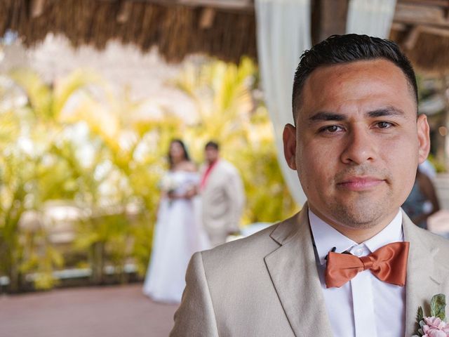 La boda de Gustavo González  y Ariadna Torres  en Cozumel, Quintana Roo 12