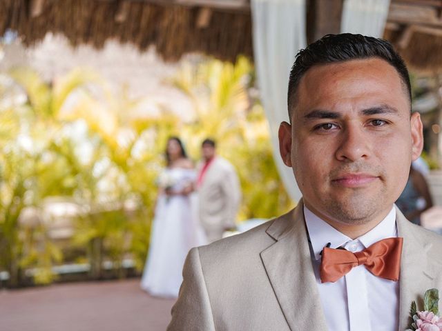 La boda de Gustavo González  y Ariadna Torres  en Cozumel, Quintana Roo 12