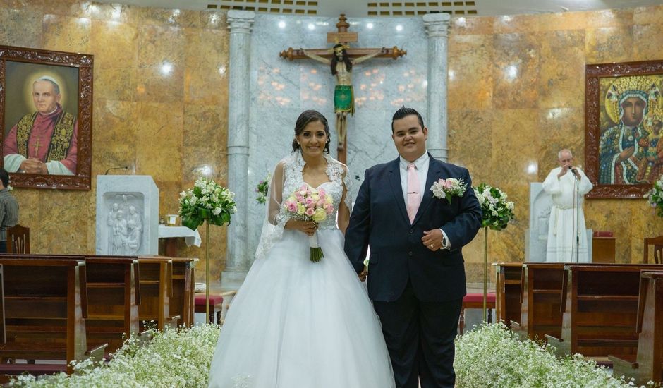 La boda de Christian Enriquez y Maria Medrano en Tepic, Nayarit