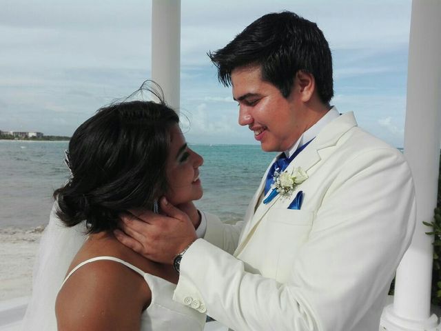 La boda de Rogelio  y Laurelvy  en Tulum, Quintana Roo 12