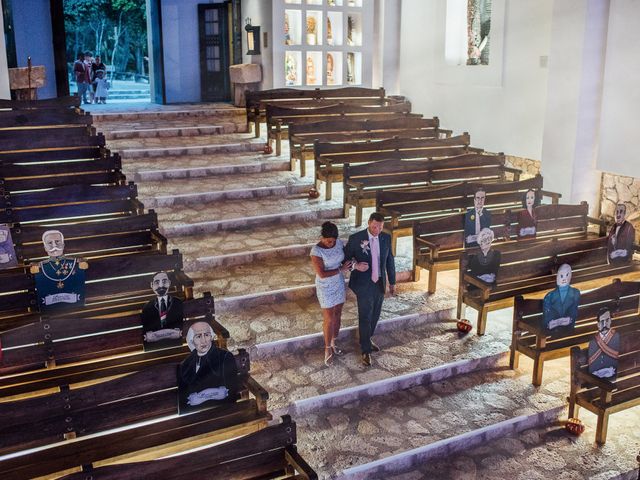 La boda de Dennis y Jenny en Playa del Carmen, Quintana Roo 43