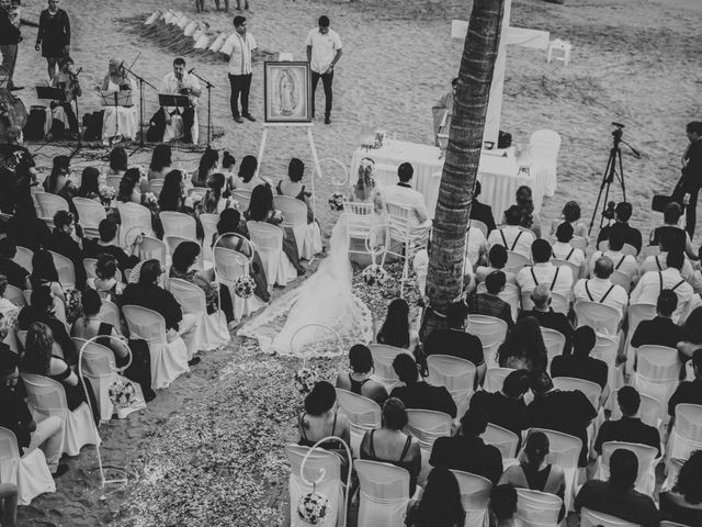 La boda de Juan y Lorena en Acapulco, Guerrero 49