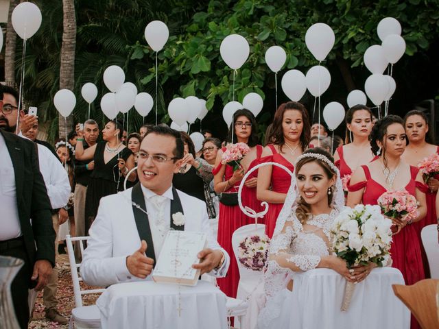 La boda de Juan y Lorena en Acapulco, Guerrero 54