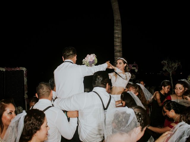La boda de Juan y Lorena en Acapulco, Guerrero 88