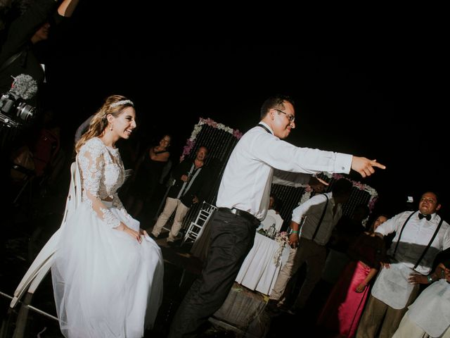 La boda de Juan y Lorena en Acapulco, Guerrero 93