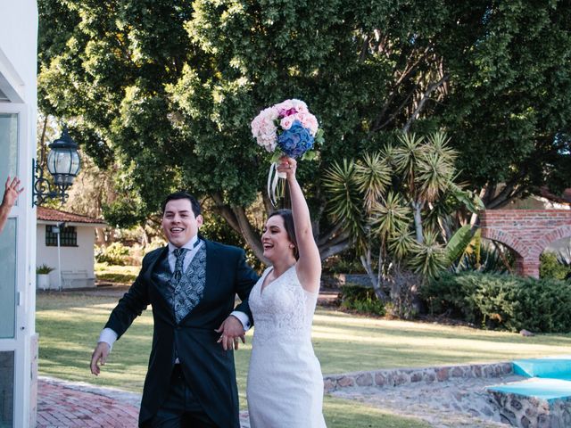 La boda de Manolo y Fernanda en Comonfort, Guanajuato 14