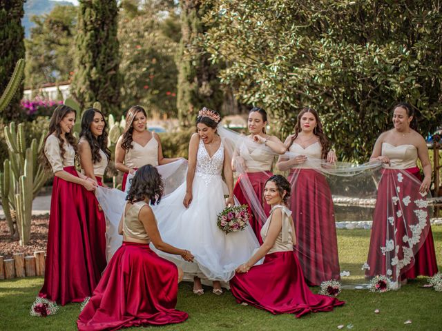 La boda de Alberto y Alejandra en Tlayacapan, Morelos 57