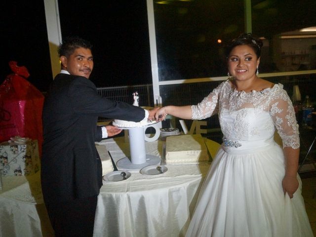 La boda de José Luis  y Alejandra Jaquelin  en Guadalajara, Jalisco 20
