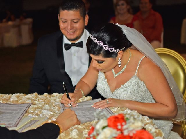 La boda de Juan Carlos y Joscelin en Mazatlán, Sinaloa 6