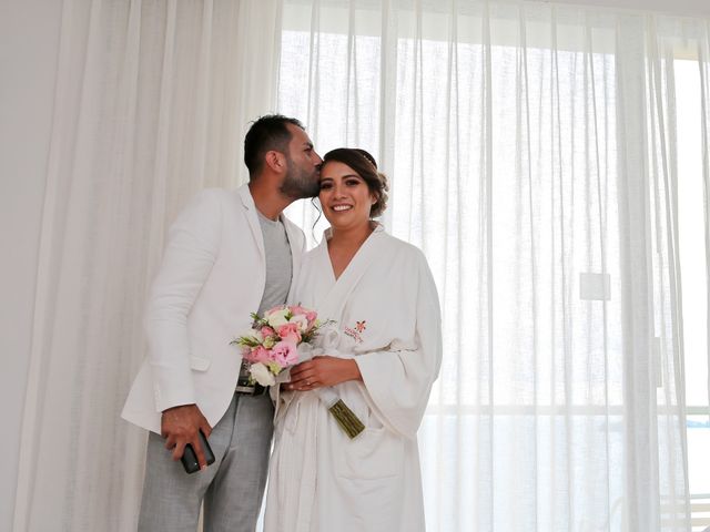 La boda de Carlos y Alejandra en Ixtapa Zihuatanejo, Guerrero 15