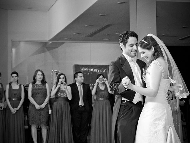 La boda de Víctor y Georgina en Monterrey, Nuevo León 18