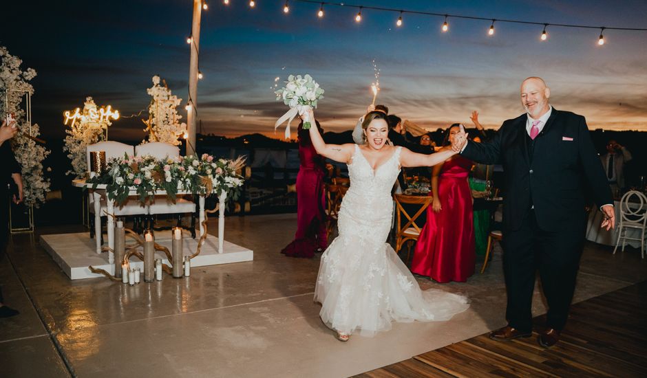 La boda de Timothy y Diana  en Guaymas-San Carlos, Sonora