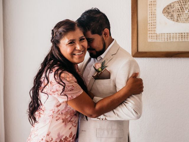 La boda de Roberto y Nayeli en Huatulco, Oaxaca 13