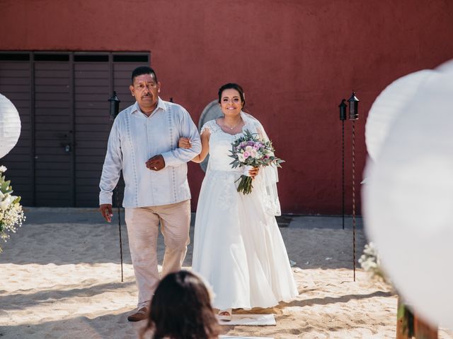 La boda de Roberto y Nayeli en Huatulco, Oaxaca 17