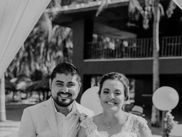 La boda de Roberto y Nayeli en Huatulco, Oaxaca 26
