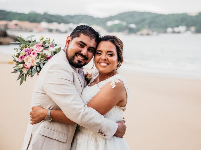 La boda de Roberto y Nayeli en Huatulco, Oaxaca 57