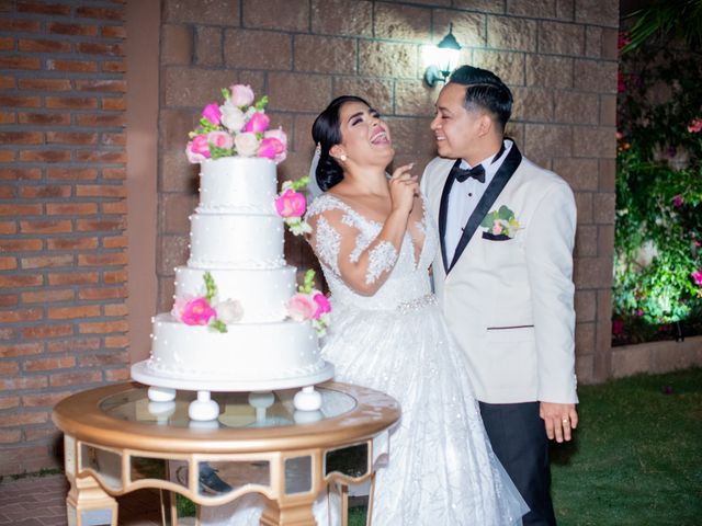 La boda de Juan Carlos y Casandra en Mazatlán, Sinaloa 12