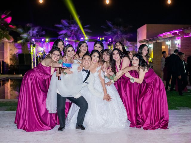La boda de Juan Carlos y Casandra en Mazatlán, Sinaloa 17
