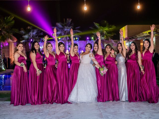 La boda de Juan Carlos y Casandra en Mazatlán, Sinaloa 21