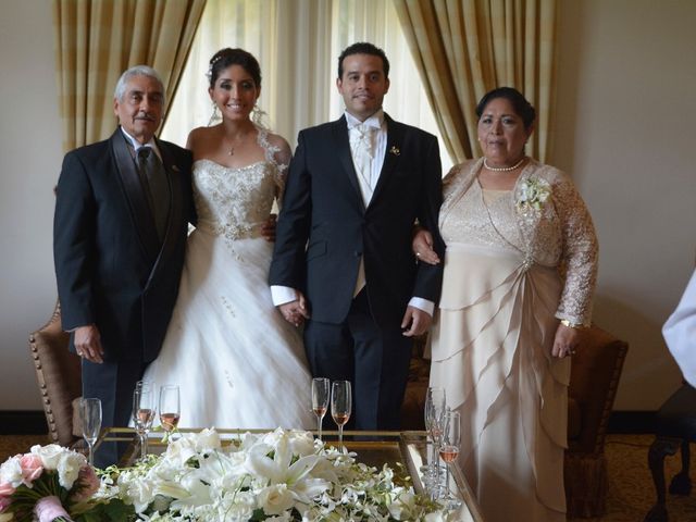 La boda de Miguel  y Claudia  en Santiago, Nuevo León 12