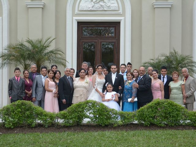 La boda de Miguel  y Claudia  en Santiago, Nuevo León 16