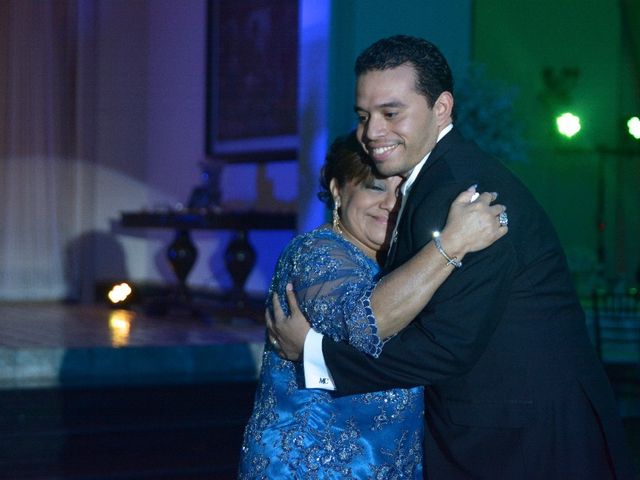 La boda de Miguel  y Claudia  en Santiago, Nuevo León 34