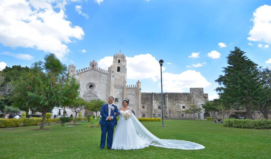 La boda de Mitzi y Jhonnatan en Yecapixtla, Morelos