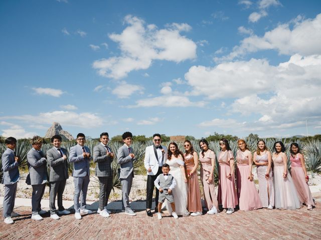 La boda de Diego  y Shari  en Bernal, Querétaro 8