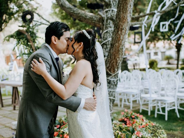 La boda de Alberto y Alejandra en Tepotzotlán, Estado México 24