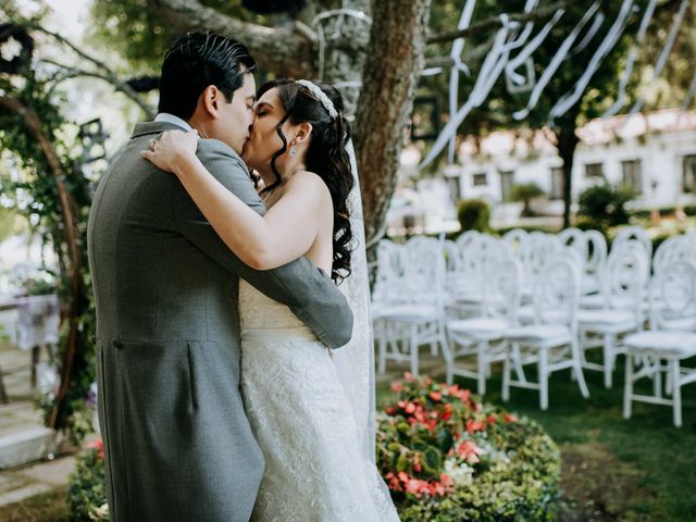 La boda de Alberto y Alejandra en Tepotzotlán, Estado México 25