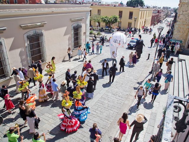 La boda de Juan y LIli en Oaxaca, Oaxaca 14