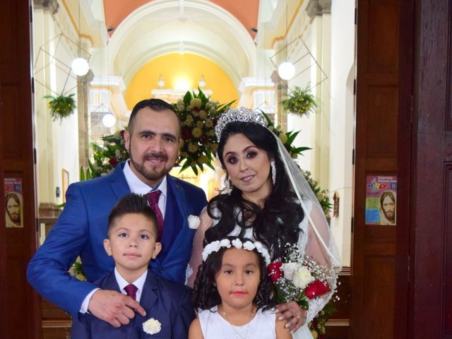 La boda de Gilberto y Sinthia en Comala, Colima 11