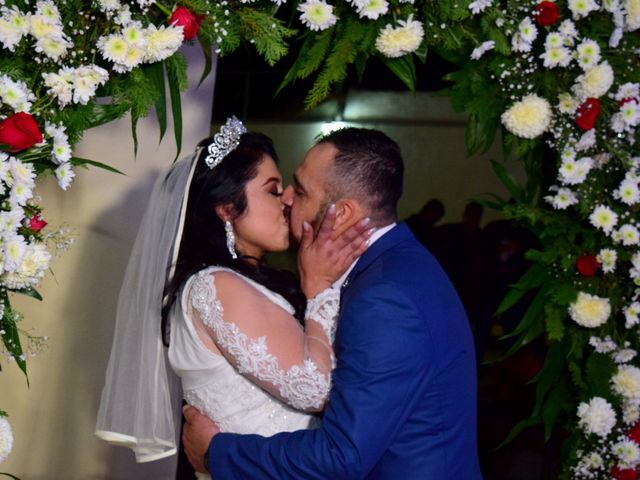 La boda de Gilberto y Sinthia en Comala, Colima 19