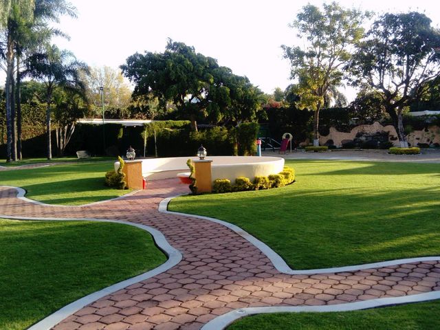 La boda de Mario  y Carolina  en Cuernavaca, Morelos 3