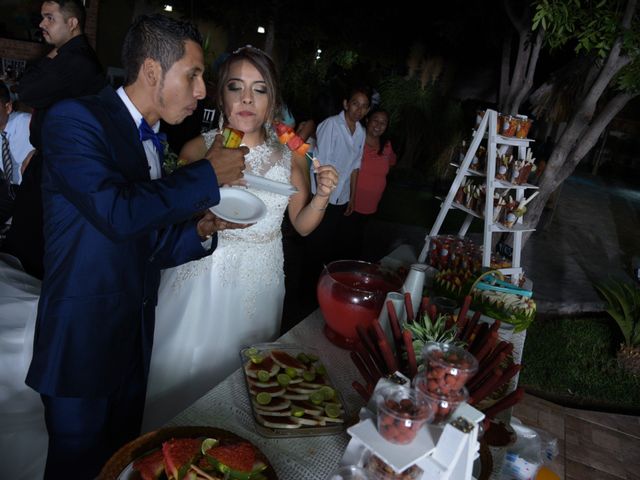 La boda de Alejandro y Fanny en García, Nuevo León 16