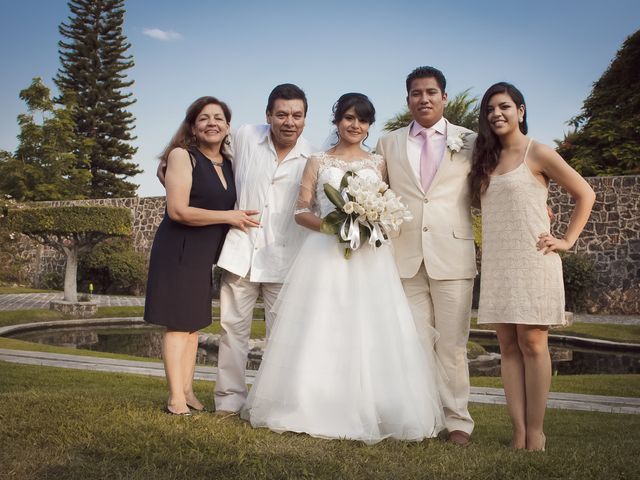 La boda de Edgar y Becky en Tepoztlán, Morelos 13