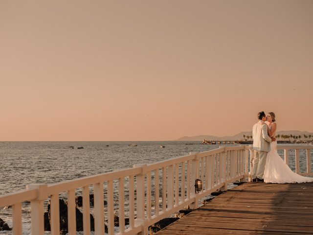 La boda de Mario y Rakel en Ixtapa Zihuatanejo, Guerrero 6