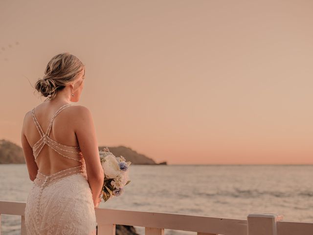 La boda de Mario y Rakel en Ixtapa Zihuatanejo, Guerrero 27